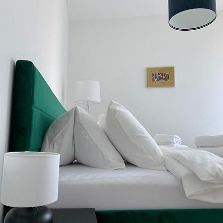 Ap-Art-Man 08 Apartment Микулов Екстериор снимка