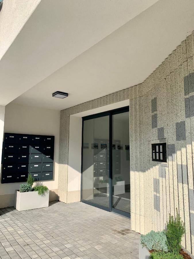Ap-Art-Man 08 Apartment Микулов Екстериор снимка