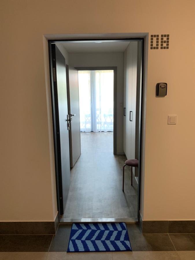 Ap-Art-Man 08 Apartment Микулов Екстериор снимка